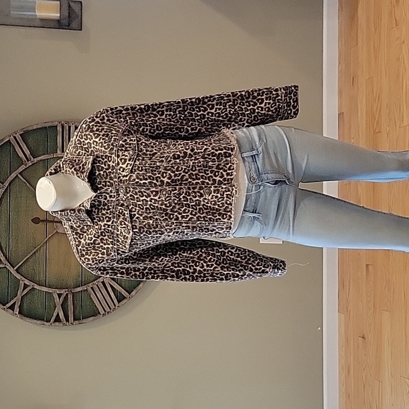 Free People Cheetah Print Denim Jacket - Picture 2 of 16